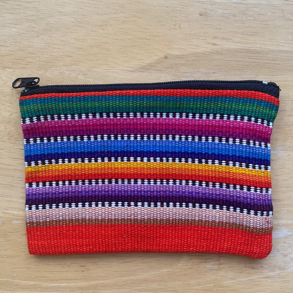 ❤️Colorful pouch - bright and colorful. From Bolivia 🇧🇴 6” x 4”. NWOT.